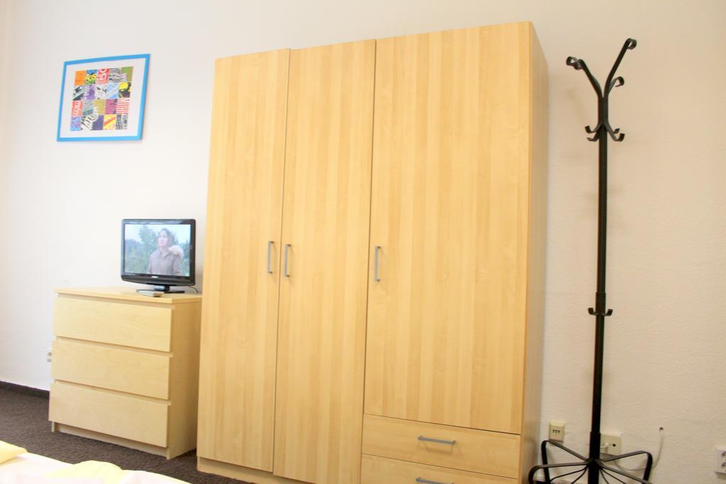 Pension Central Hostel เบอร์ลิน ภายนอก รูปภาพ
